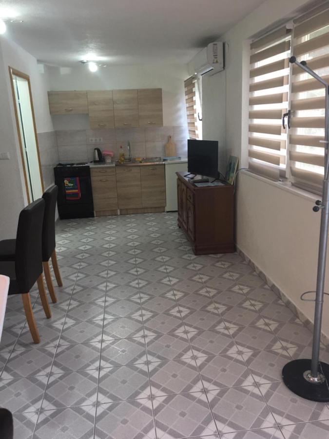 Apartman Sunce 亚伊采 外观 照片